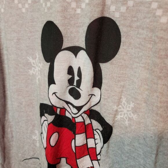 Disney Mickey Mouse Winter Christmas Pajama Top Size Medium - Picture 5 of 9